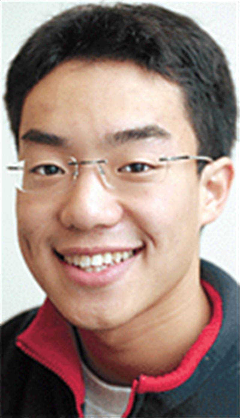 Henry Foo - Math-rivals-join-forces-for-science-competition-2