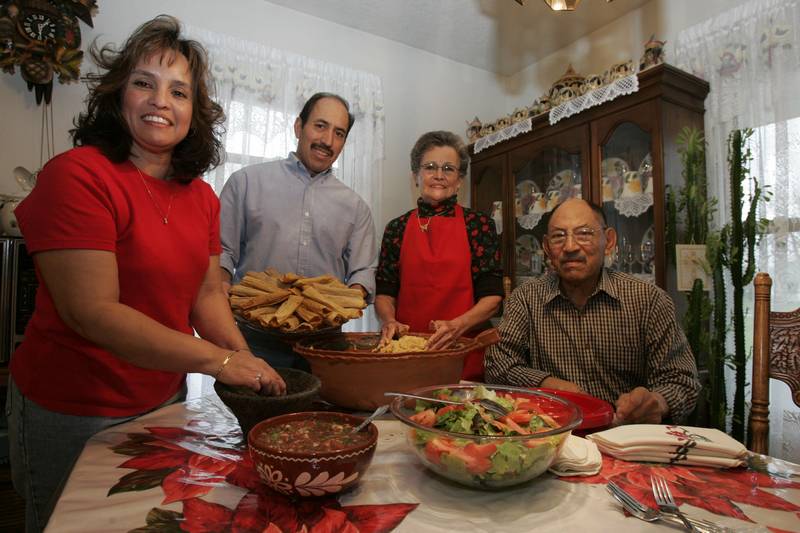 Christmas Tamales: Authentic Mexican dish is a holiday tradition - The