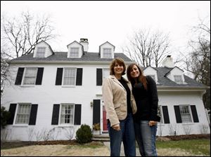 Blanding Builds  Dream House on Her Daughter  Hayley  Live In The Ottawa Hills Blandings Replica Now