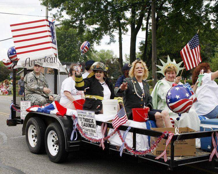 Holland Strawberry Festival salutes heroes The Blade