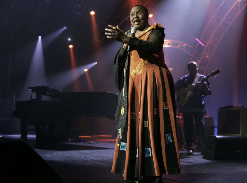 South African Musical Legend Miriam Makeba Dies - The Blade