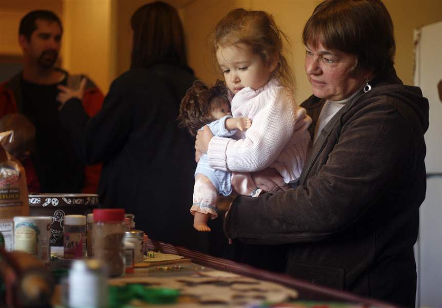 Taking a grand Christmas tour at the Manor House at Wildwood Preserve