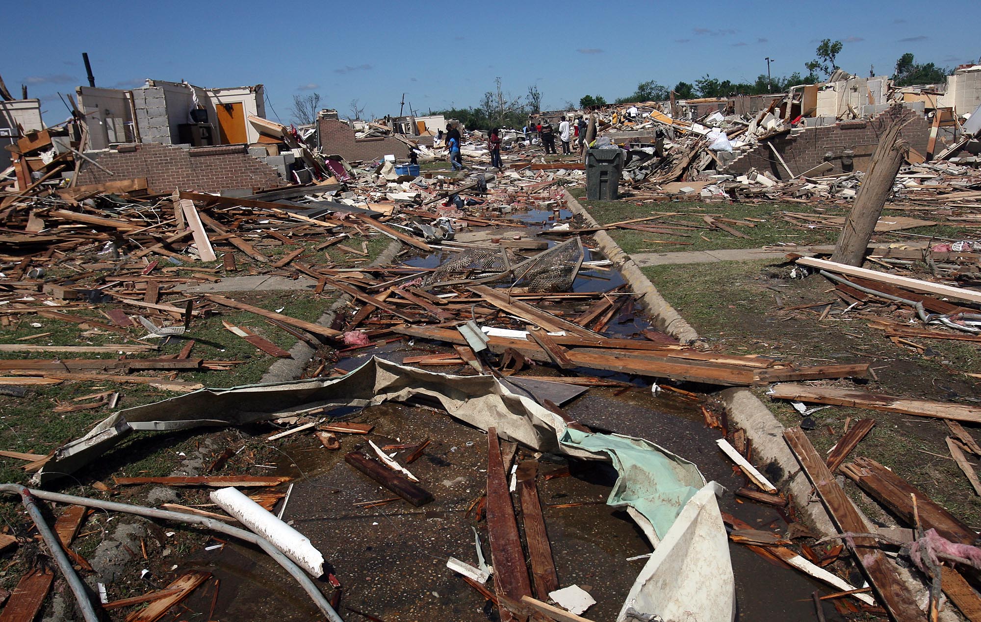 Obama after witnessing storm's wreckage in Alabama: 'I've never seen