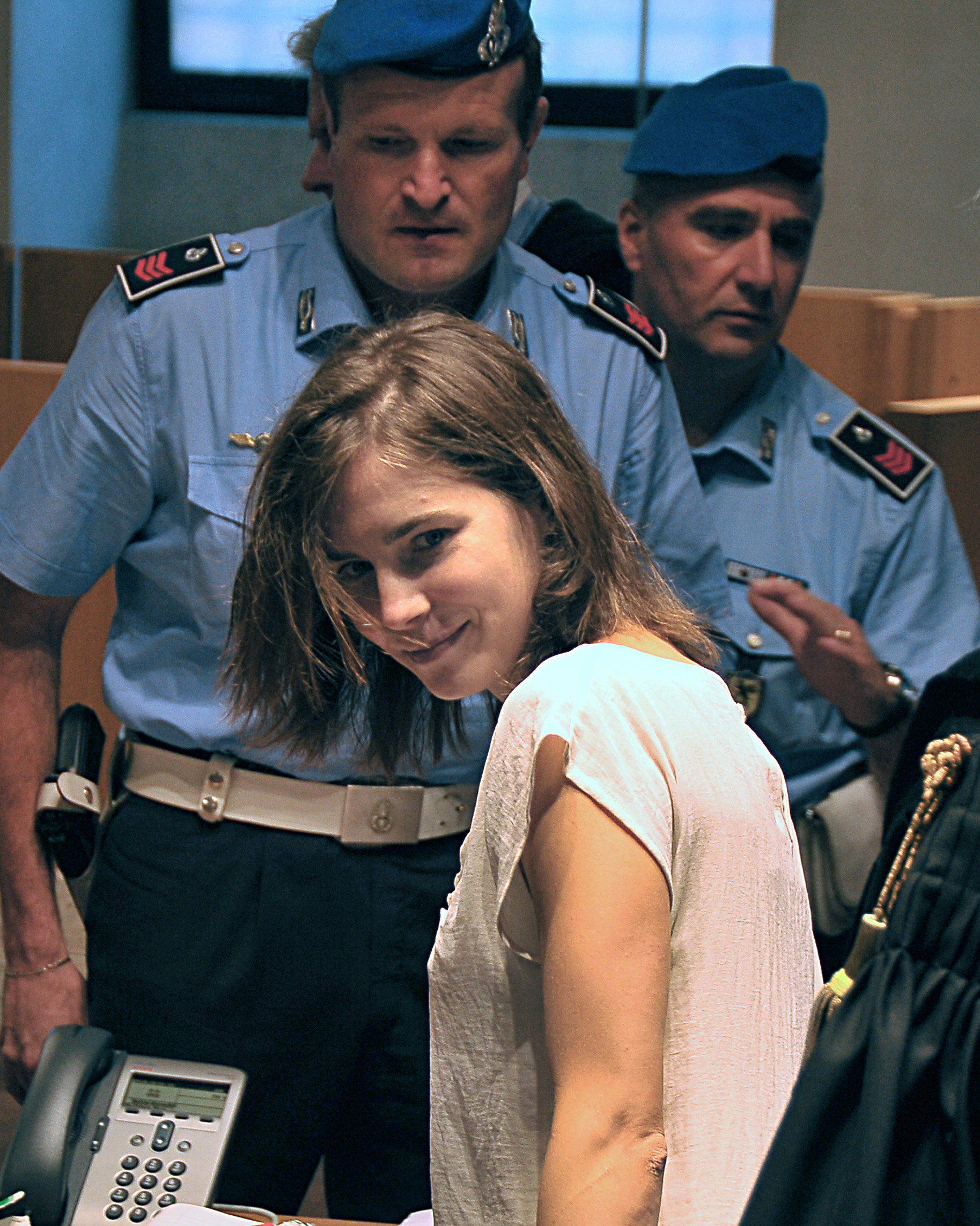 Dna Experts Tell Italian Court Of Evidence Gathering Errors Made In Amanda Knox Case The Blade