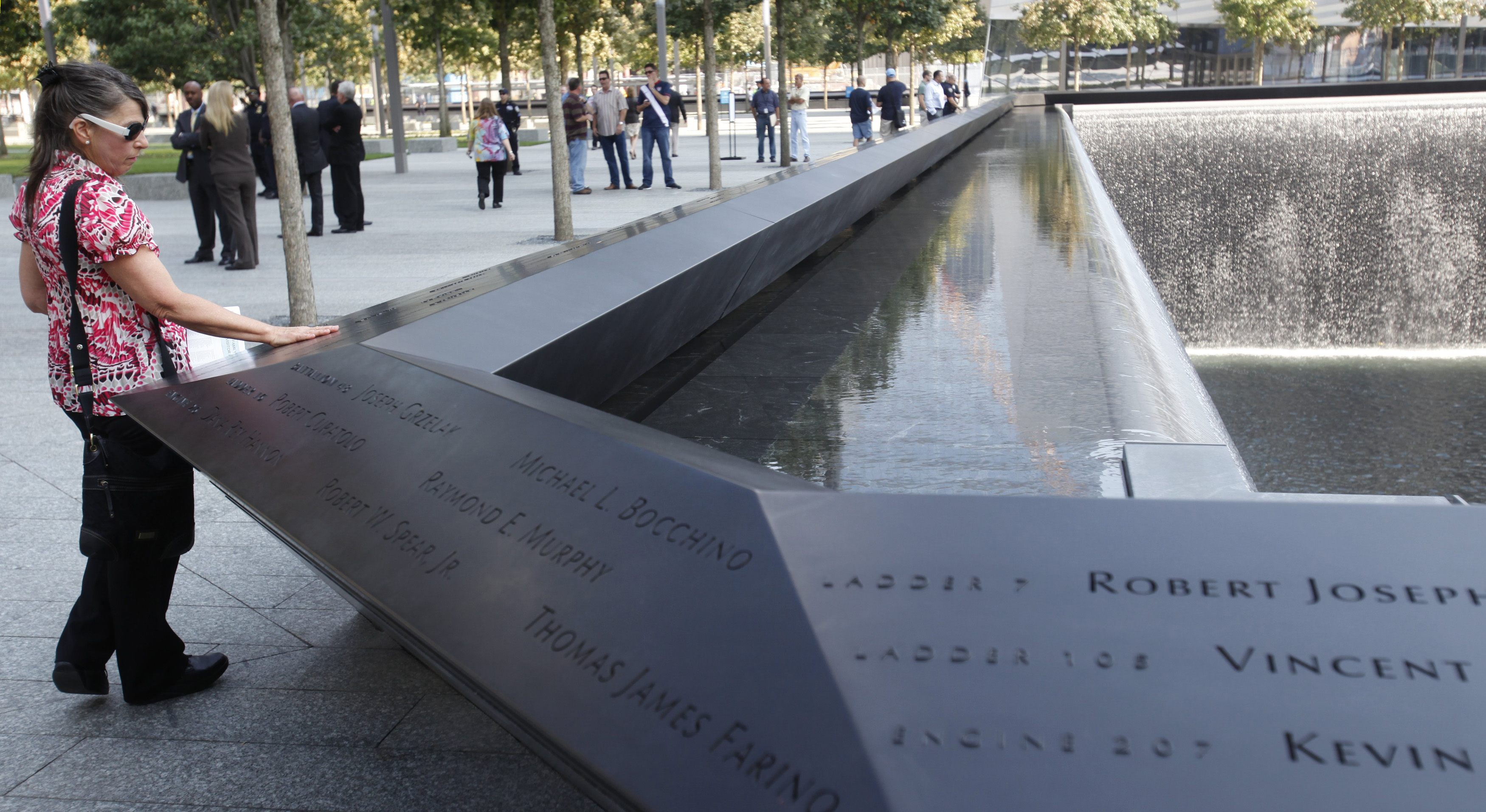 9/11 memorial plaza opens as ground zero welcomes public for first time - The Blade