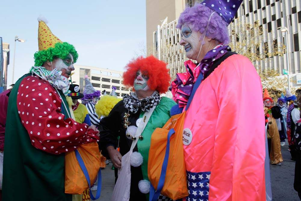 Holiday-Parade-distinguished-clown-corps