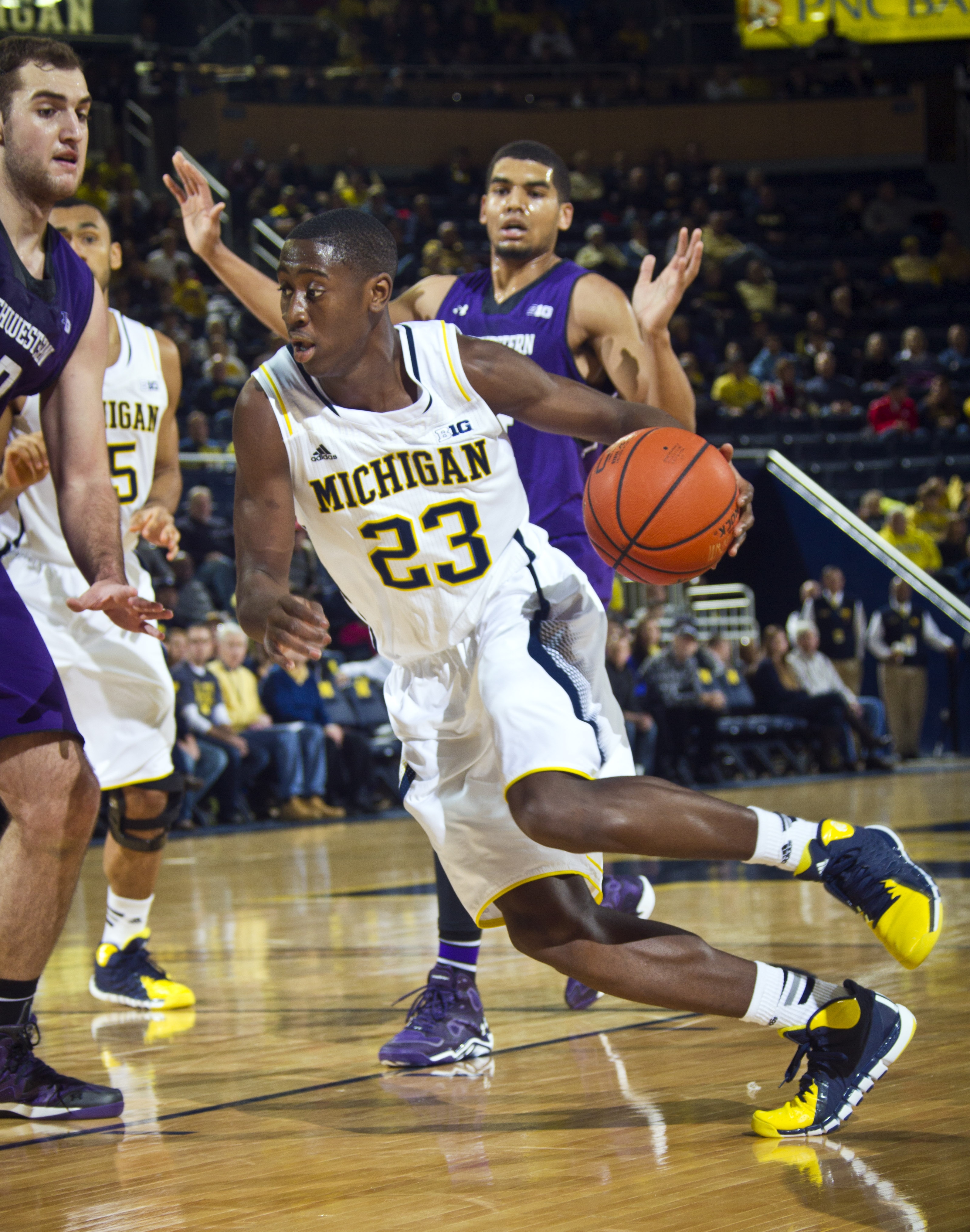 Michigan wins again without McGary, 7451 over Northwestern The Blade