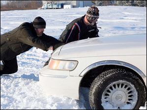  - ROV-frozen8p-butzin-oden-push-car