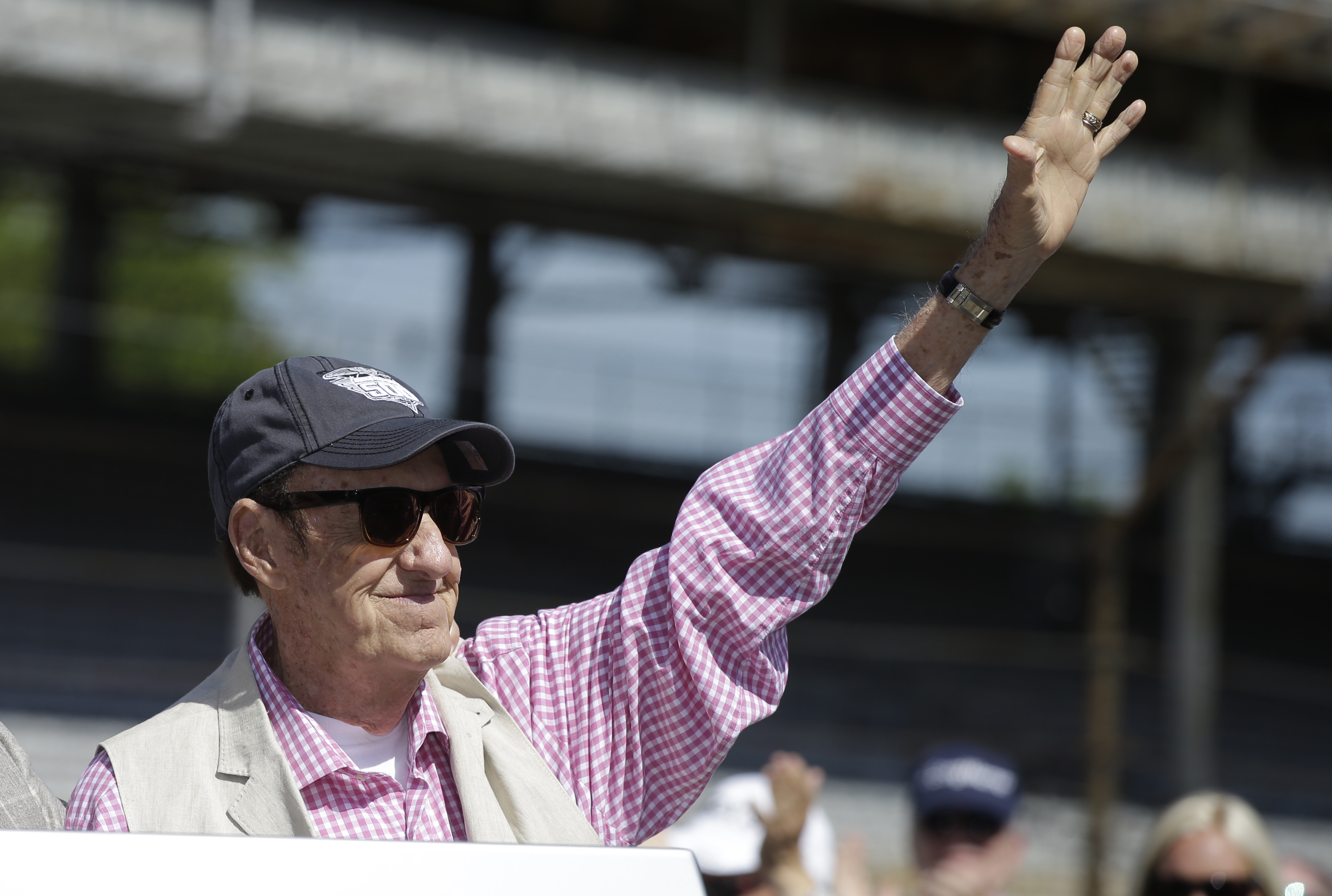 After more than 4 decades, Jim Nabors to sing 'Back Home Again in