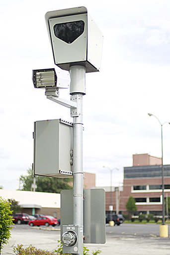 keep-traffic-cameras-the-blade