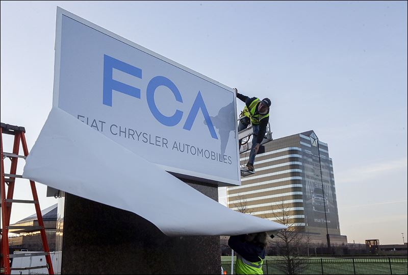 Chrysler Group officially changes name to FCA US Toledo Blade