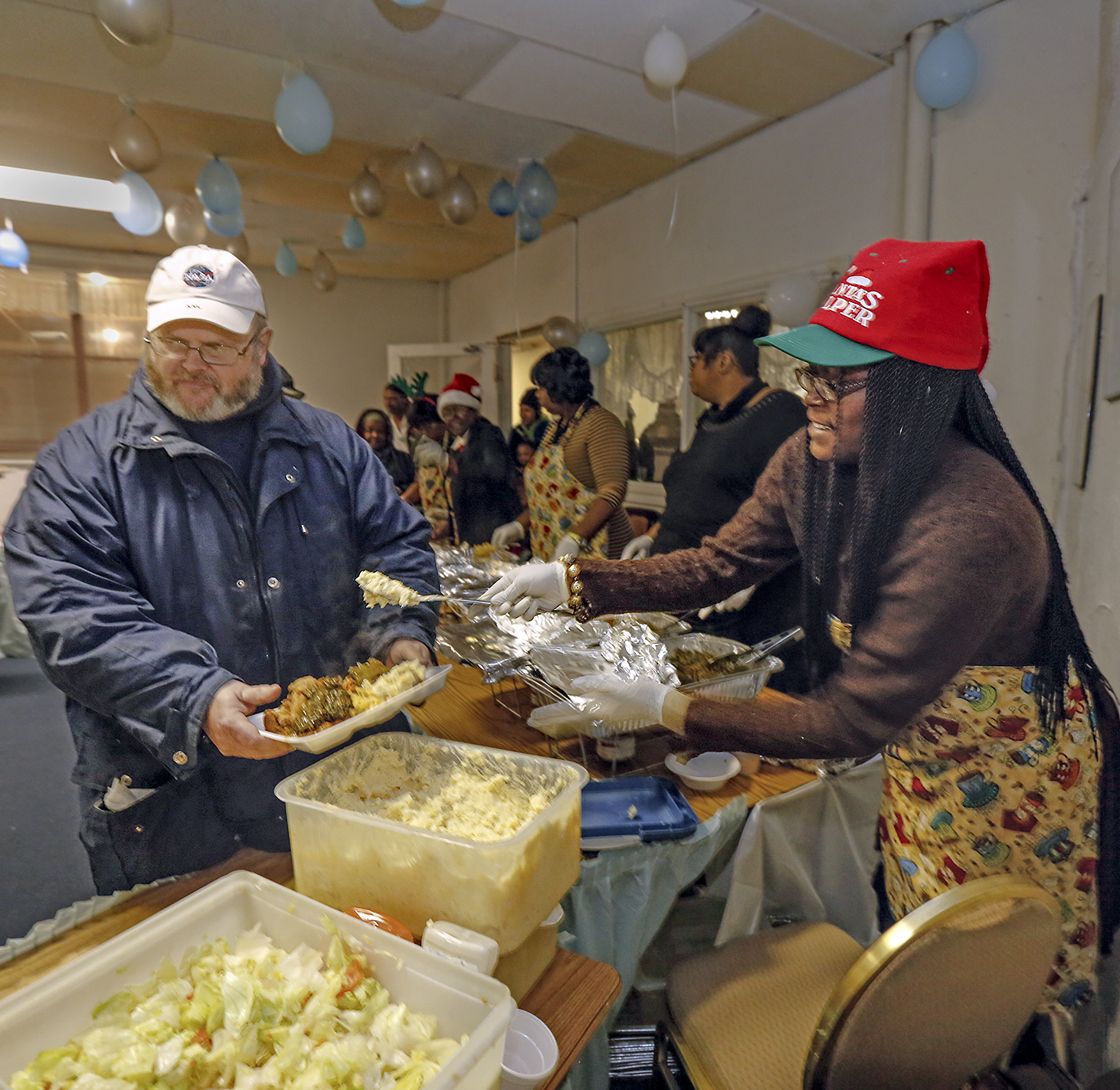 Restaurants serving thanksgiving dinner 2024 in charlotte nc