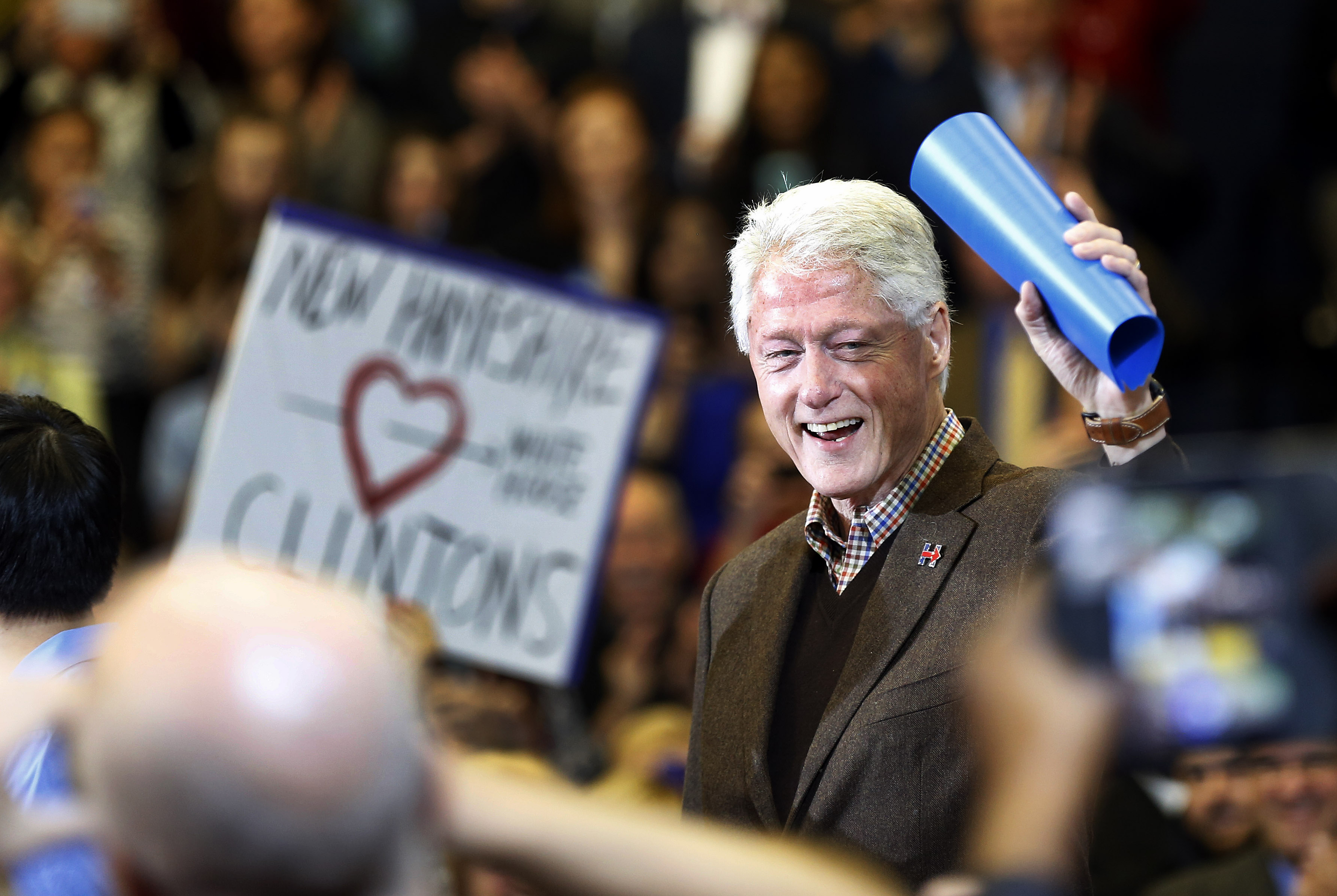 Bill Clinton kicks off tour for wife's presidential campaign The Blade