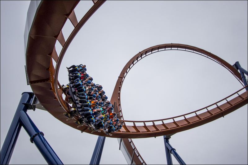 Cedar Point Gives First Rides On New Valravn Dive Coaster - Toledo Blade