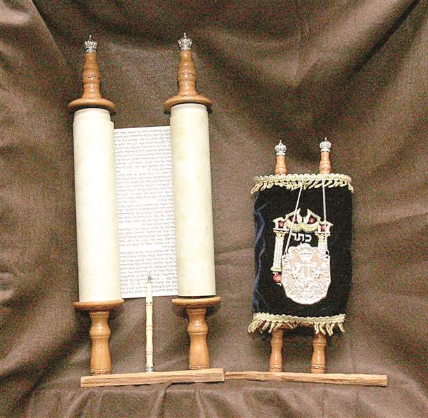 Ancient Tradition: Torah Commissioned For Chabad’s Planned Expansion ...