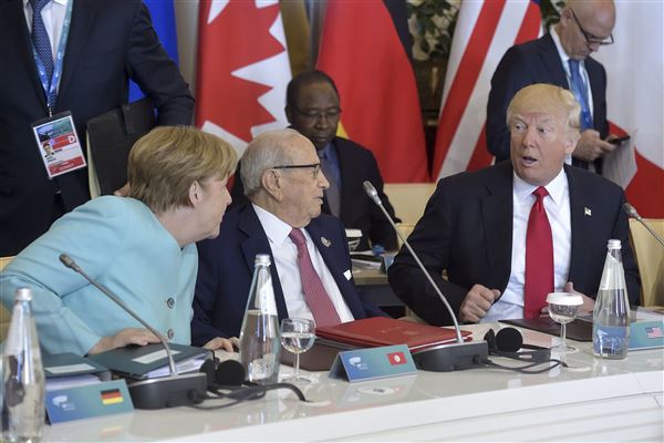 G7 leaders openly say climate change consensus does not include US