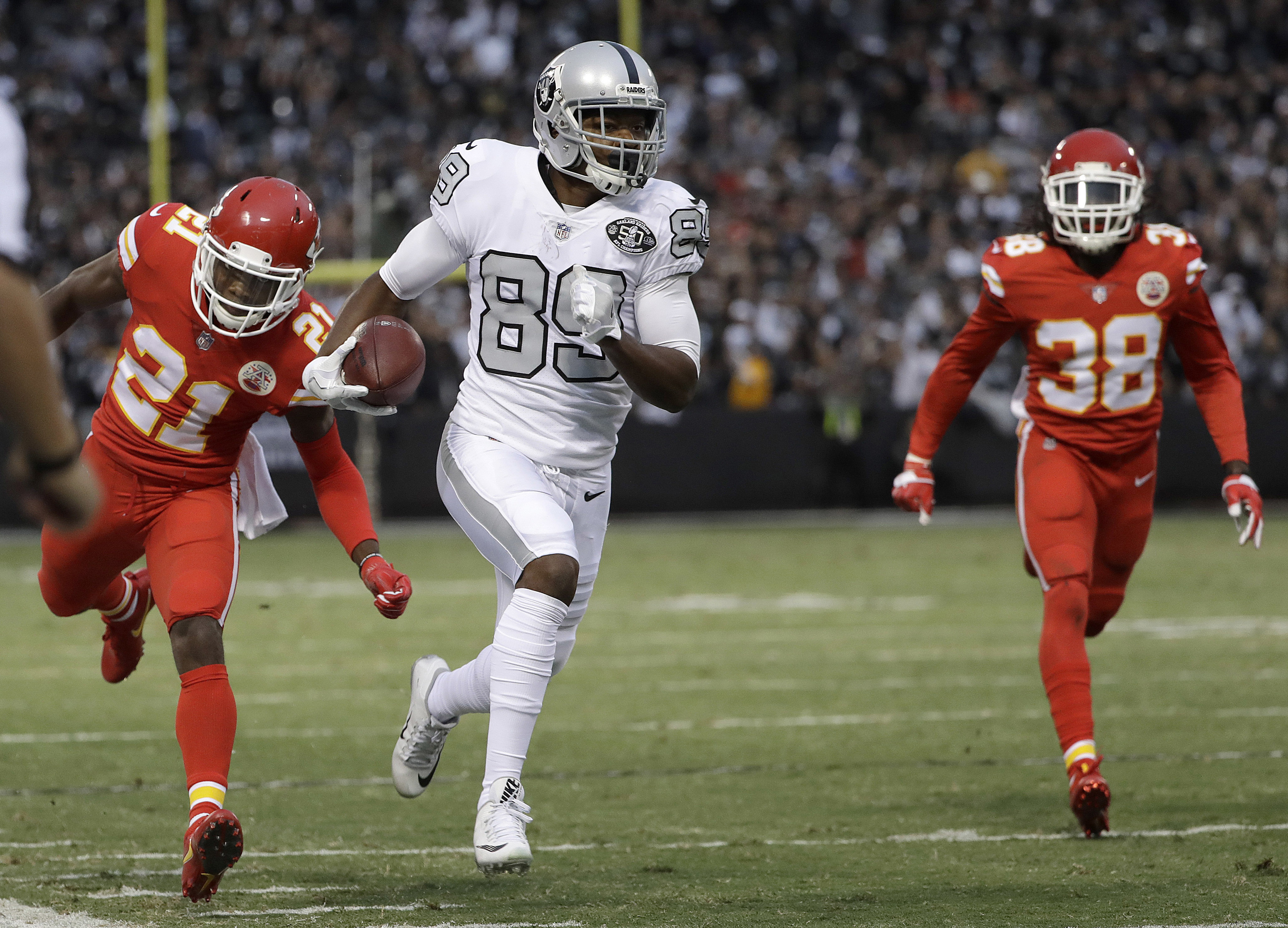 raiders-score-on-final-play-to-beat-chiefs-31-30-the-blade