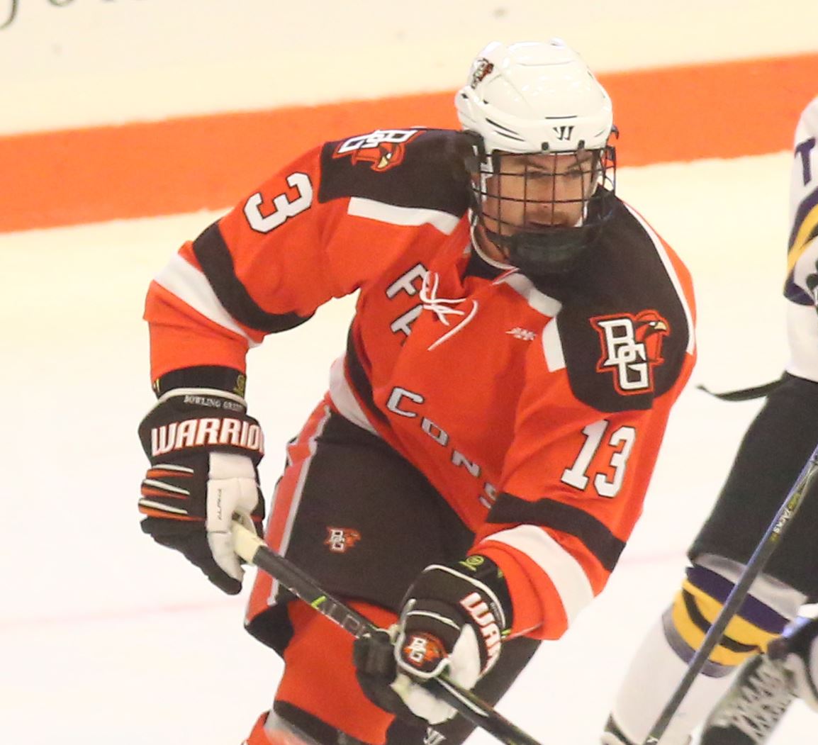 BGSU hockey gets extra point after tying Michigan Tech in WCHA play