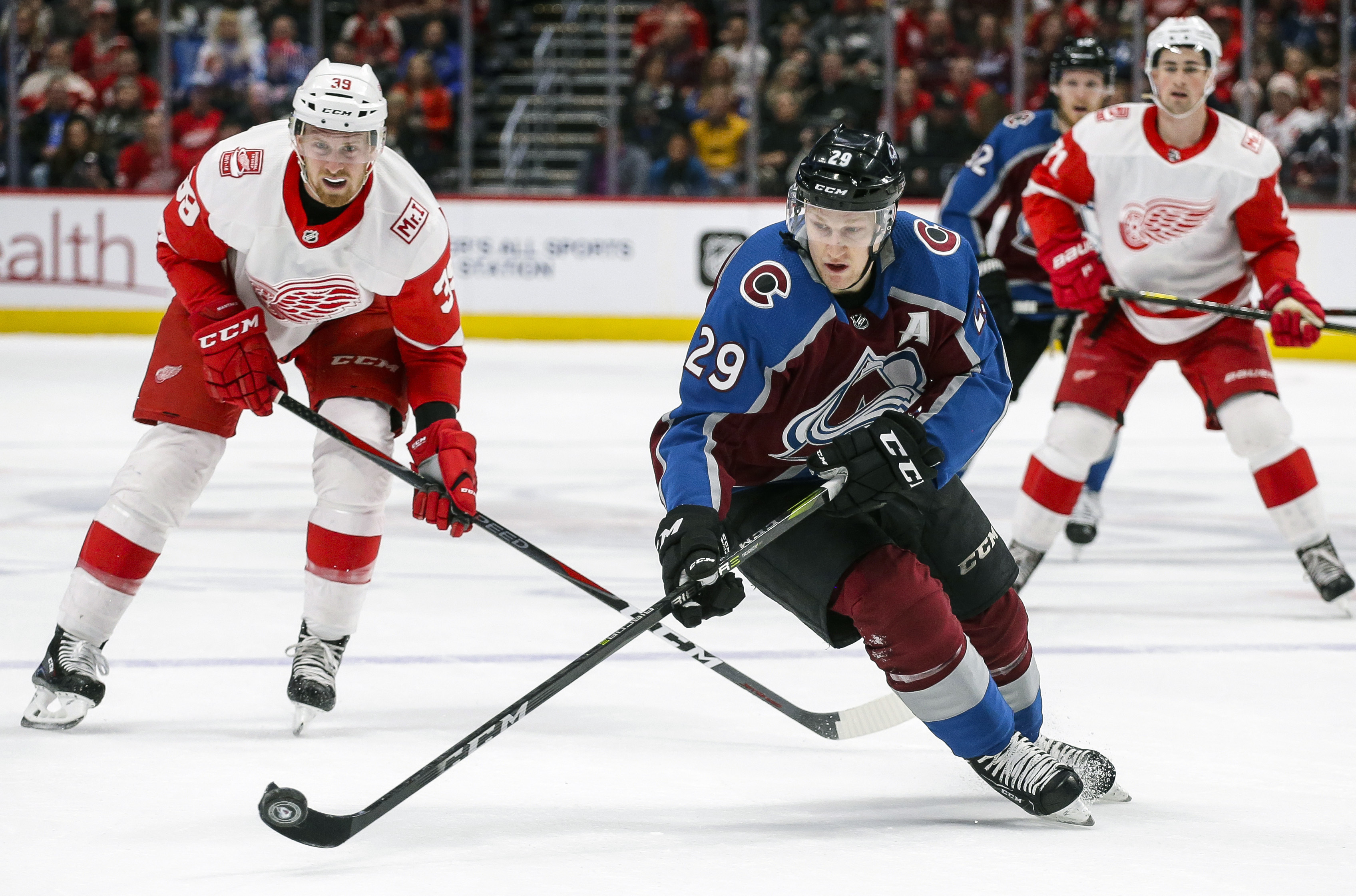 Avalanche beat reeling Red Wings 51 The Blade