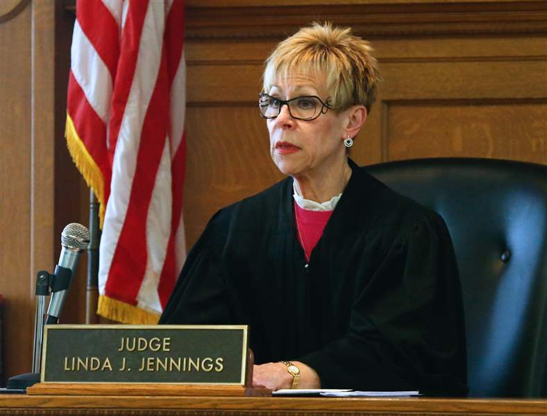 No Shoes, No Shirt, No Court Appearance: Judge Enforces Summer Dress ...