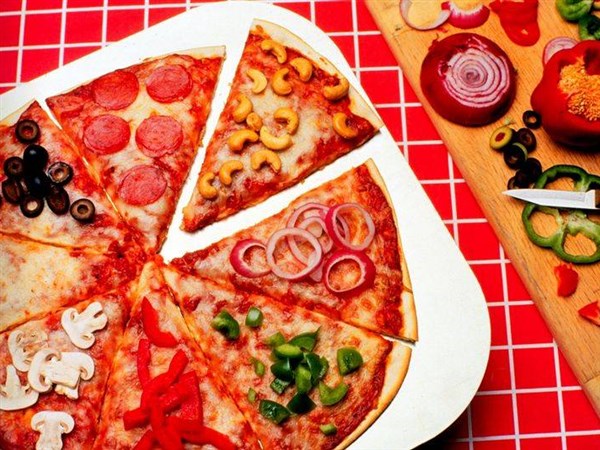 New pizzas are trendy slice of life The Blade