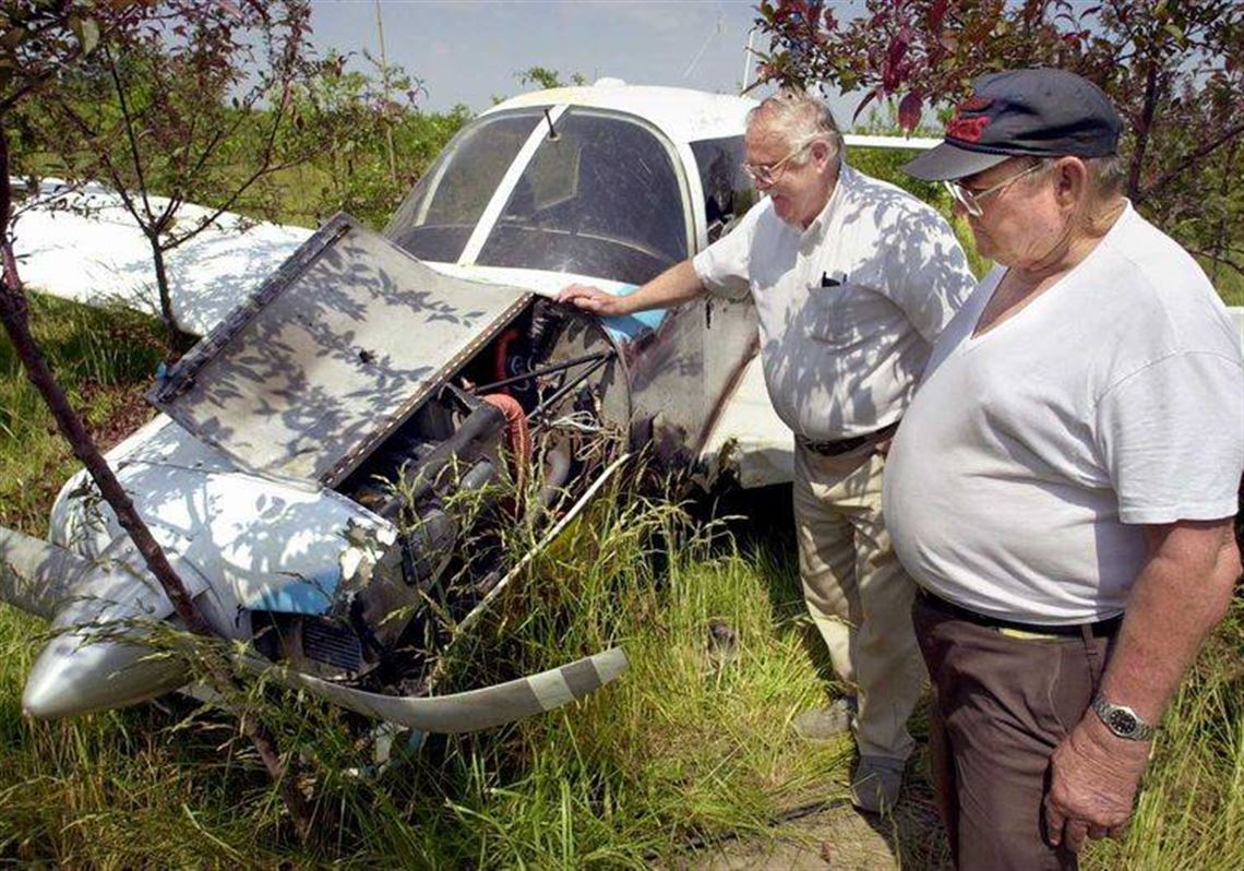 Plane Crash Lands In Nursery Farm Toledo Blade