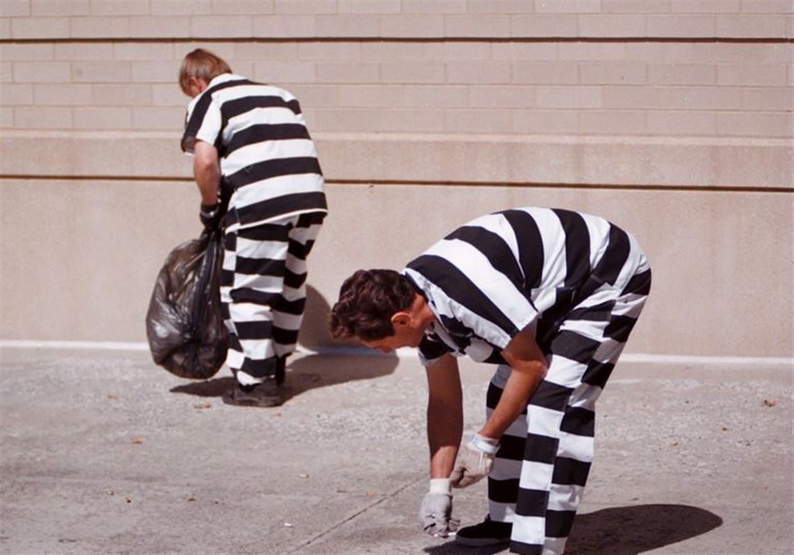 Erarbeiten Marxismus Handbuch inmate prison stripe orange uniforms ...