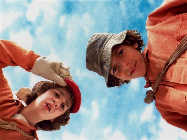 movie review of holes