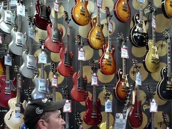 Stores at both ends of size spectrum hope for music of success in