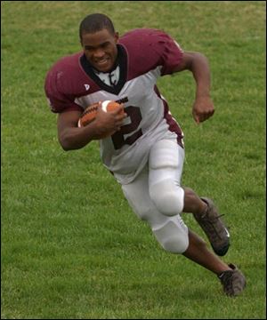 Scott's 175-pound senior running back Romen Walton leads the City League in rushing with 1,203 yards and nine touchdowns. 