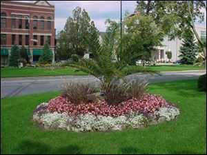 Flowers and trees cultivated and maintained by Sandusky make up displays. While summer is the peak season for floral beauty, the staff keeps displays scenic through fall into early winter.