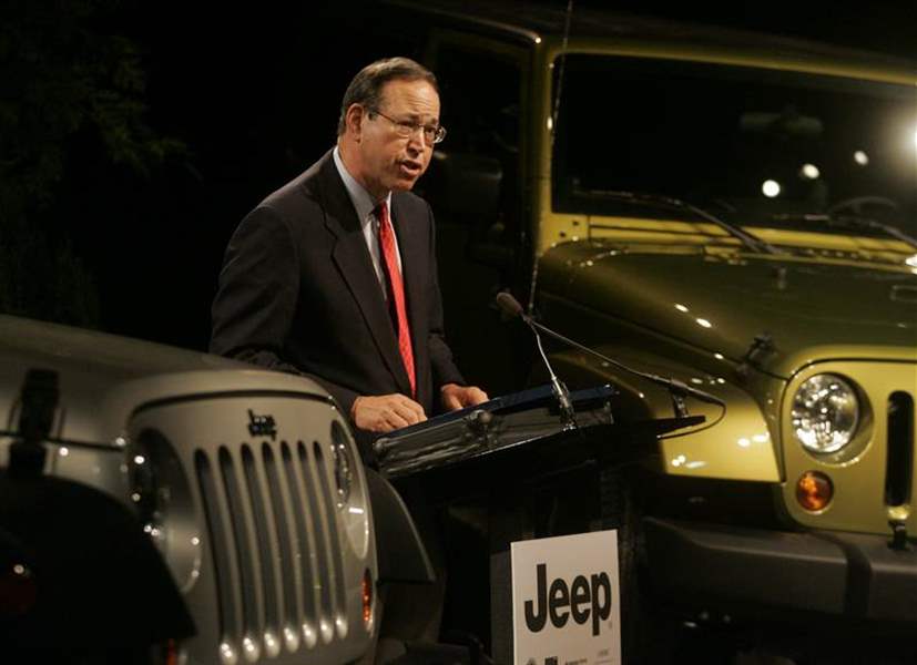 Public-gets-peek-at-new-plant-for-Jeep-Wrangler-3