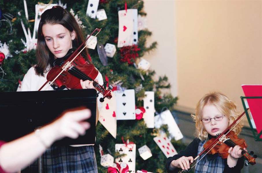 LITTLE-FLOWER-STUDENTS-MAKE-SWEET-MUSIC