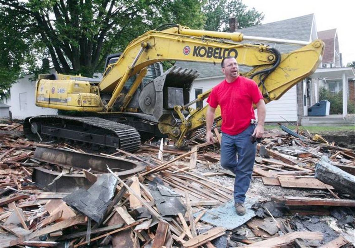 Demolition-expert-combats-city-blight.jpg