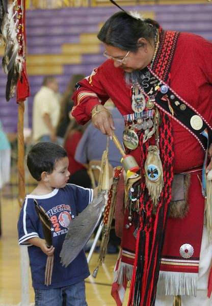 Annual-pow-wow-preserves-heritage-with-dance-delight