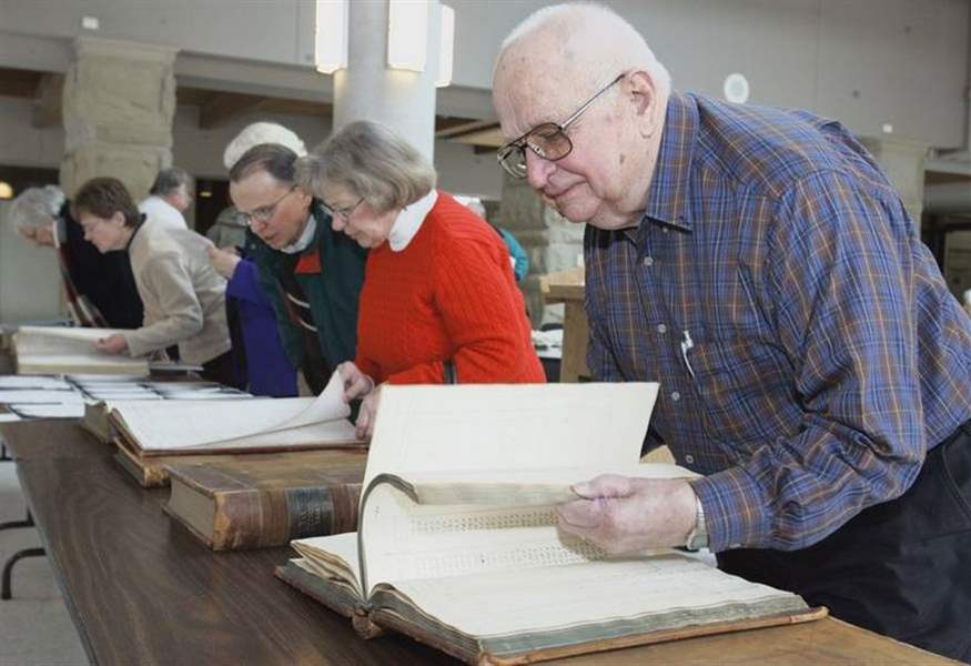 Wood-County-Courthouse-tour-shows-how-to-dig-for-family-tree-s-roots