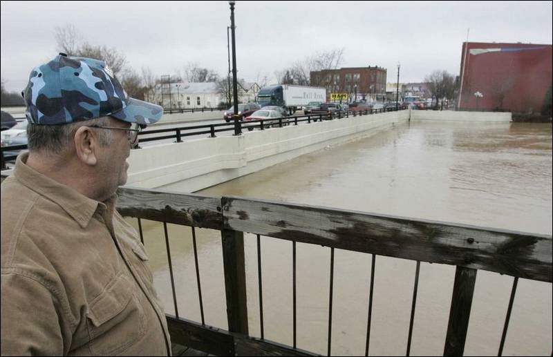  - Roadways-flooded-in-the-greater-Findlay-area-3