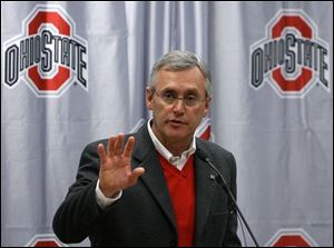 OSU coach Jim Tressel had to rein in 300-pound Texan J.B. Shugarts for already talking national championships.