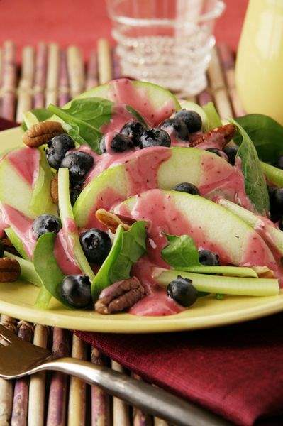 Fresh-fruit-use-seasonal-favorites-in-contemporary-salads-and-desserts