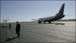 A South Carolina charter airline is adding service to Myrtle Beach, S.C. and extending its service to Florida from Toledo Express Airport, officials announced Friday morning.

