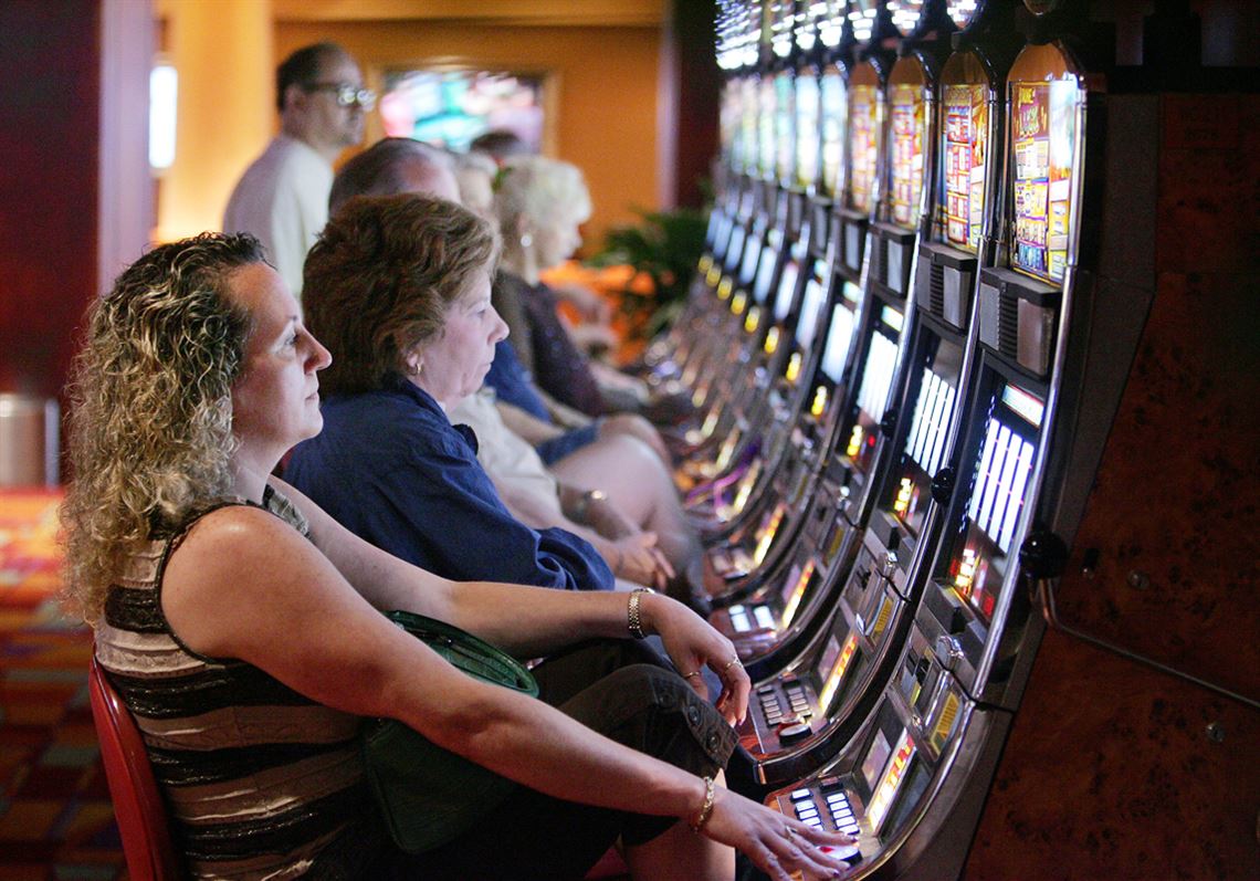 Drive seeks local option on slots in bars, at tracks | The Blade