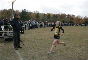 Northview's Meredith Wagner won in District 2 by almost a minute over Alexandra Aughenbaugh. 