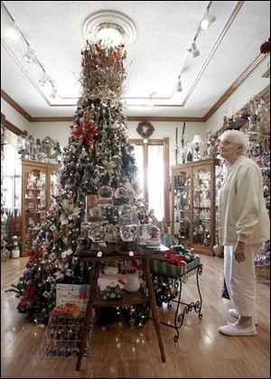 Bess Rhodin of Wickford, R.I., shops at Silver Bells.