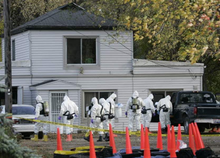 FBI-crews-converge-in-West-Toledo-where-highly-toxic-chemicals-found