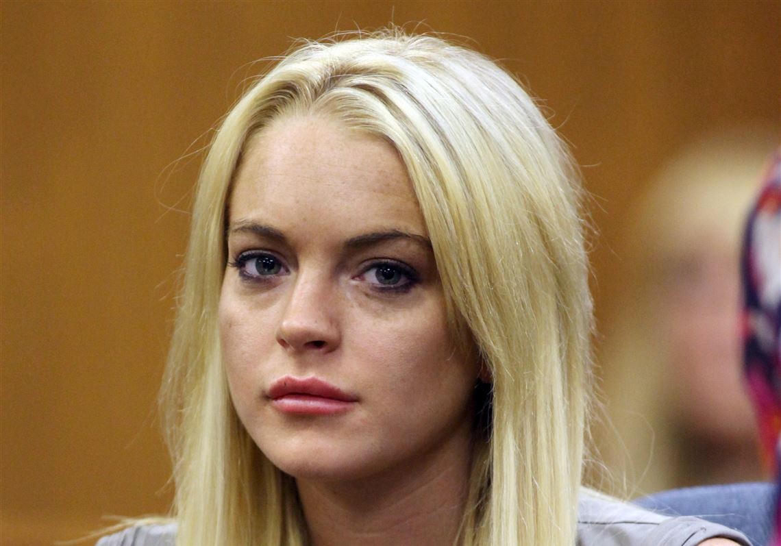 Judge gives Lohan choice on standing trial in theft case | The Blade