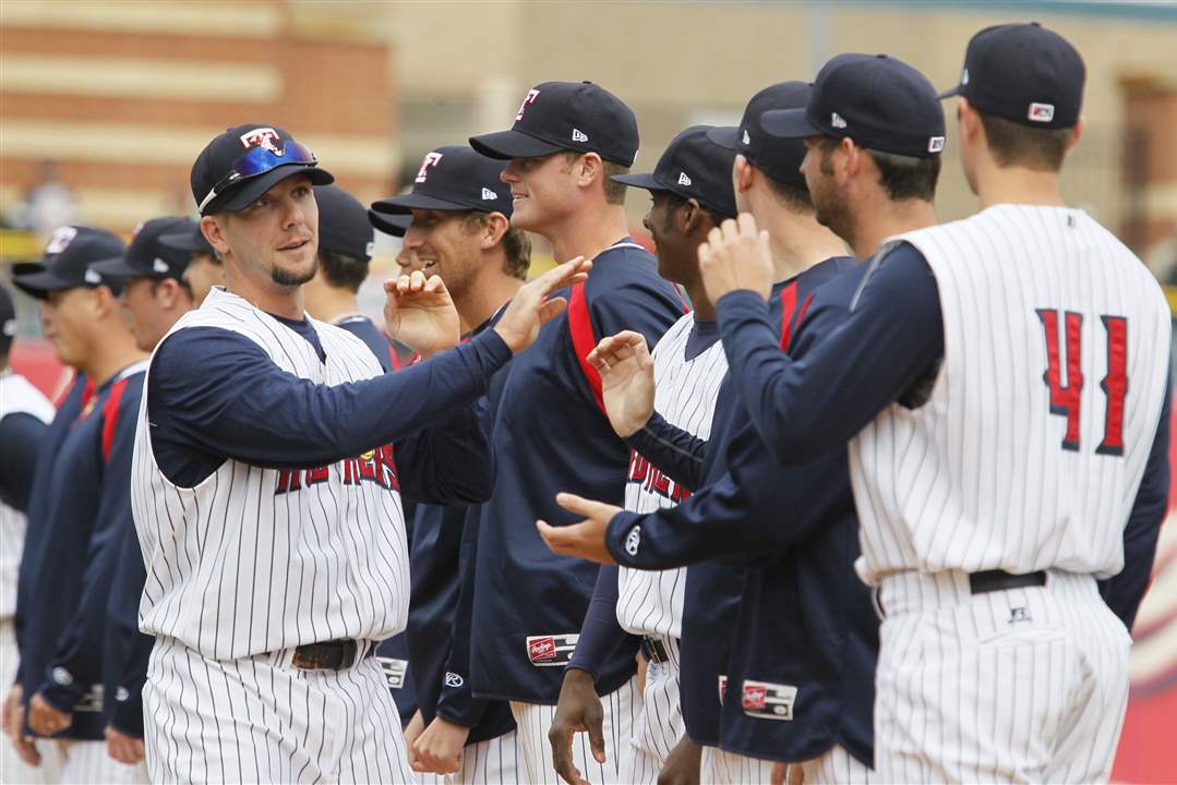 Fans-Mud-Hens-Opener-Clete-Thomas