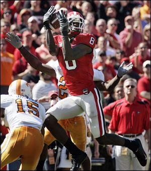 A.J. Green makes a catch for Georgia. The wide receiver could end up being selected by the Browns.