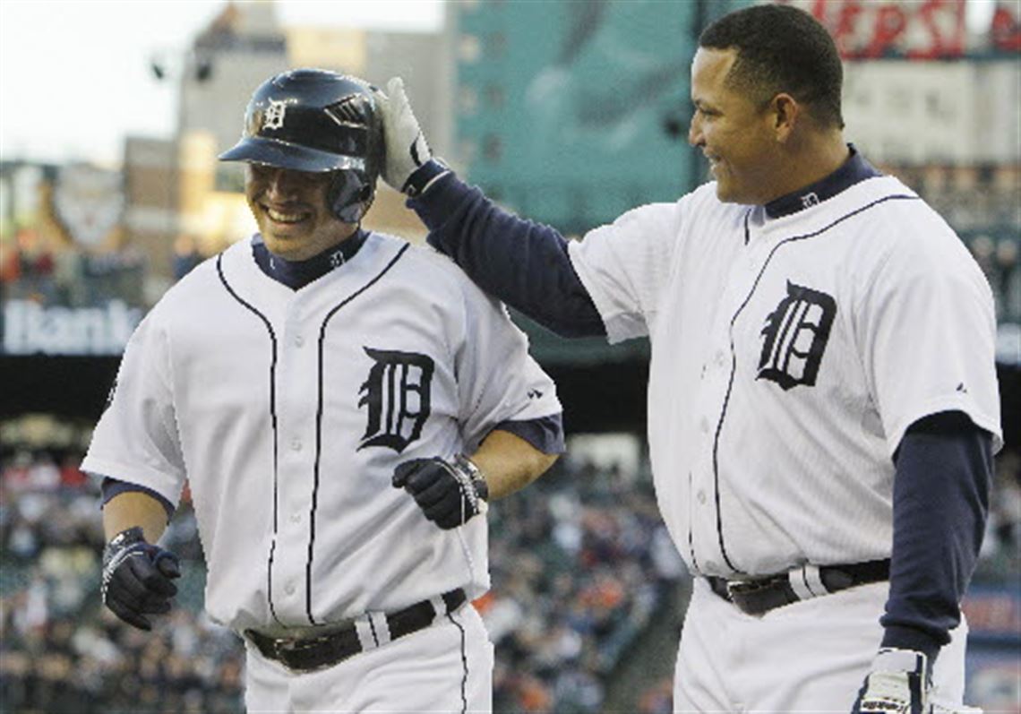 With Andy Dirks gone, Tigers one injury from broken outfield