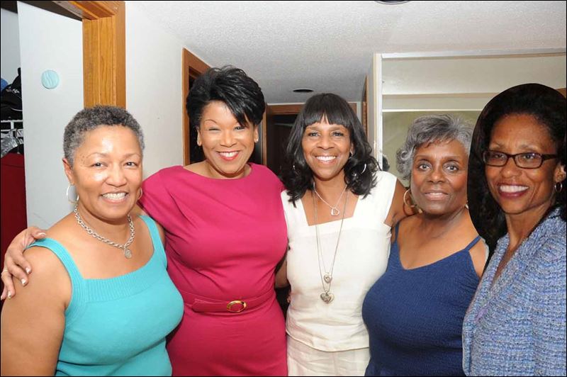 Area women gather to meet Justice McGee Brown, Mercy CEO Price - Toledo ...