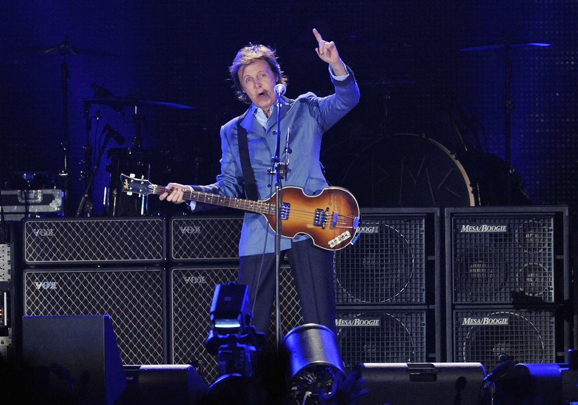 Paul McCartney On The Run 2011 Chicago Wrigley Field 